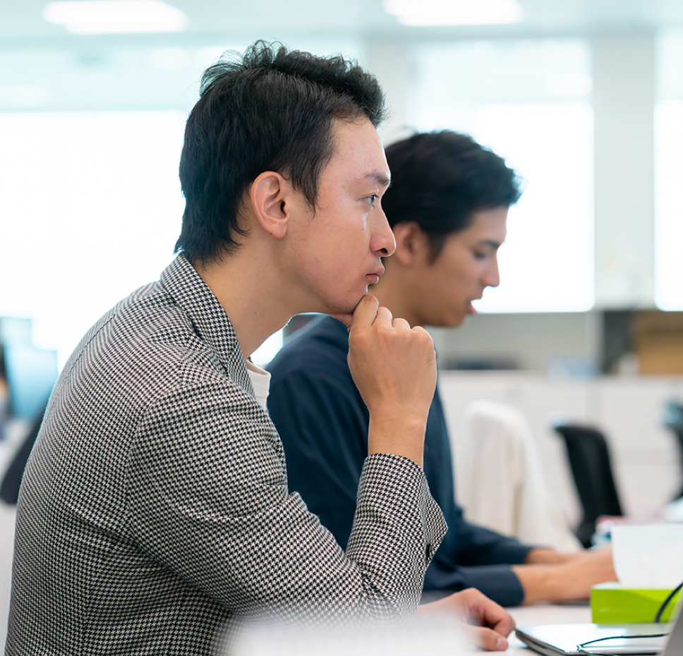 アプリケーション開発課